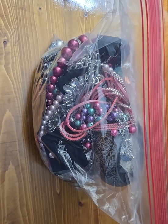 Accessories - Assorted Bag Of Jewelry, Mostly Paparazzi NWT. Some May Be Broken.